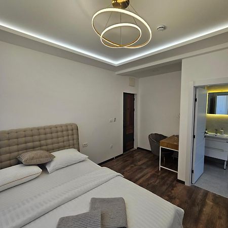 La Vida Apartments บุดวา ภายนอก รูปภาพ