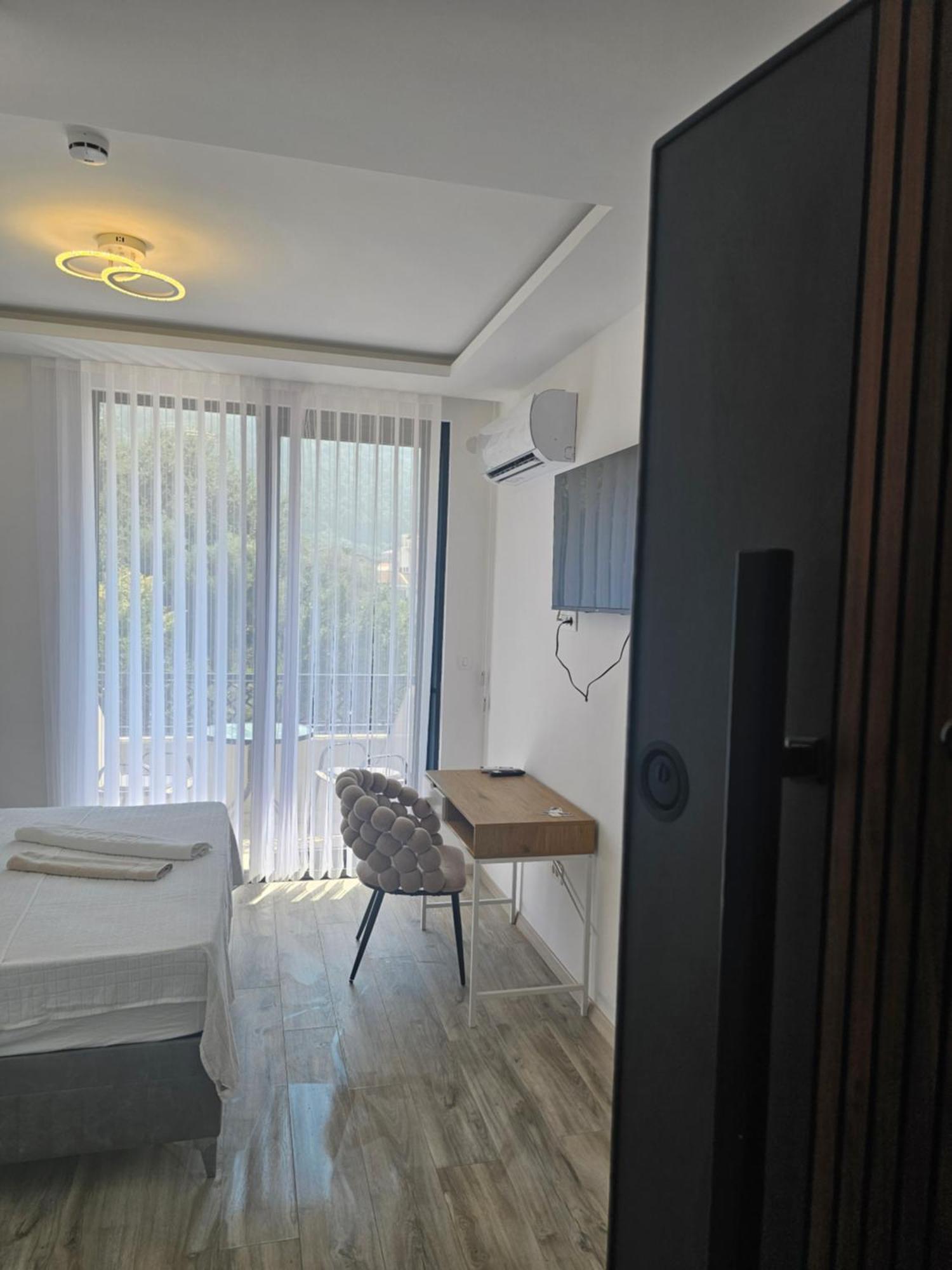 La Vida Apartments บุดวา ภายนอก รูปภาพ