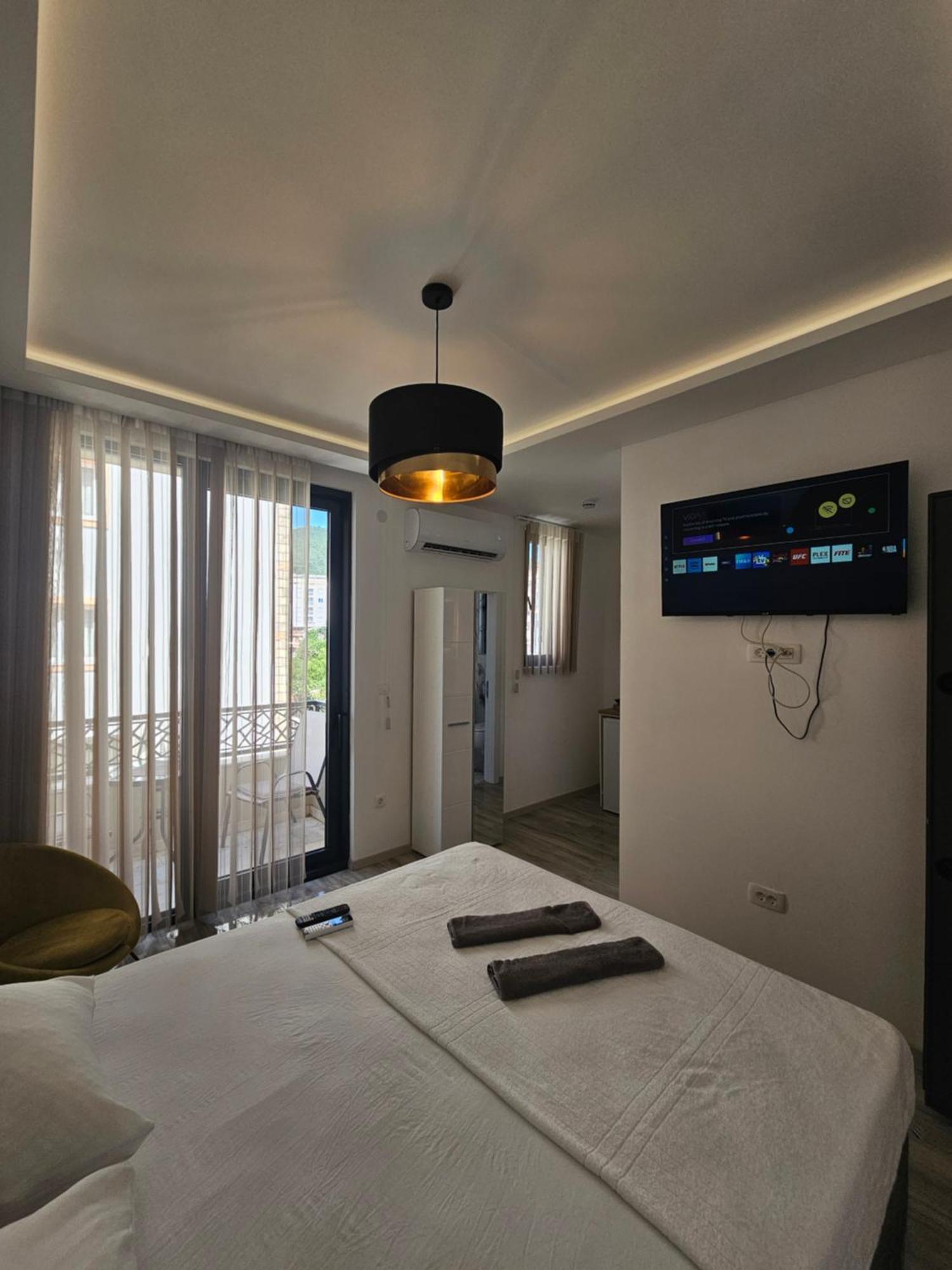 La Vida Apartments บุดวา ภายนอก รูปภาพ