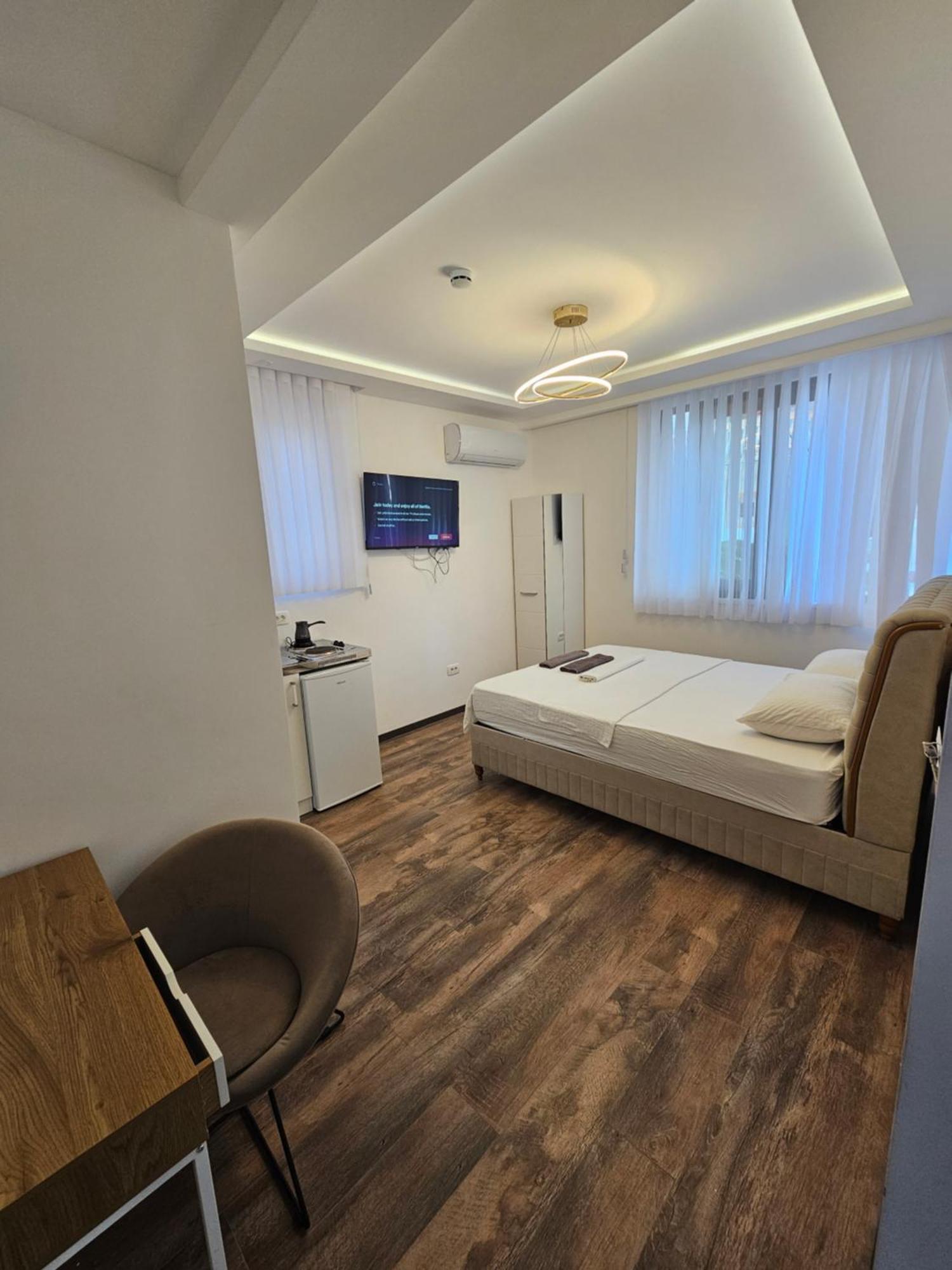 La Vida Apartments บุดวา ภายนอก รูปภาพ