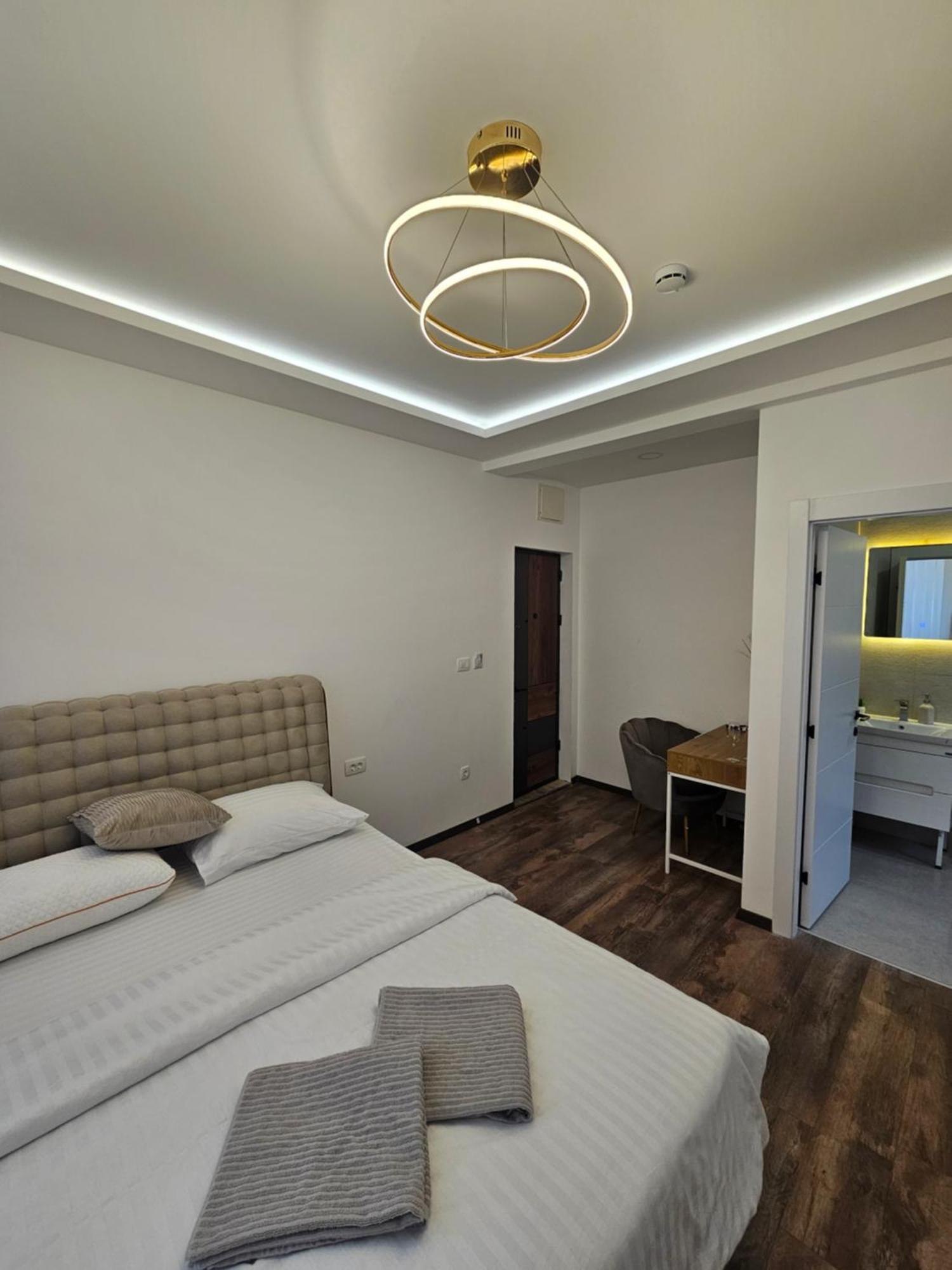 La Vida Apartments บุดวา ภายนอก รูปภาพ