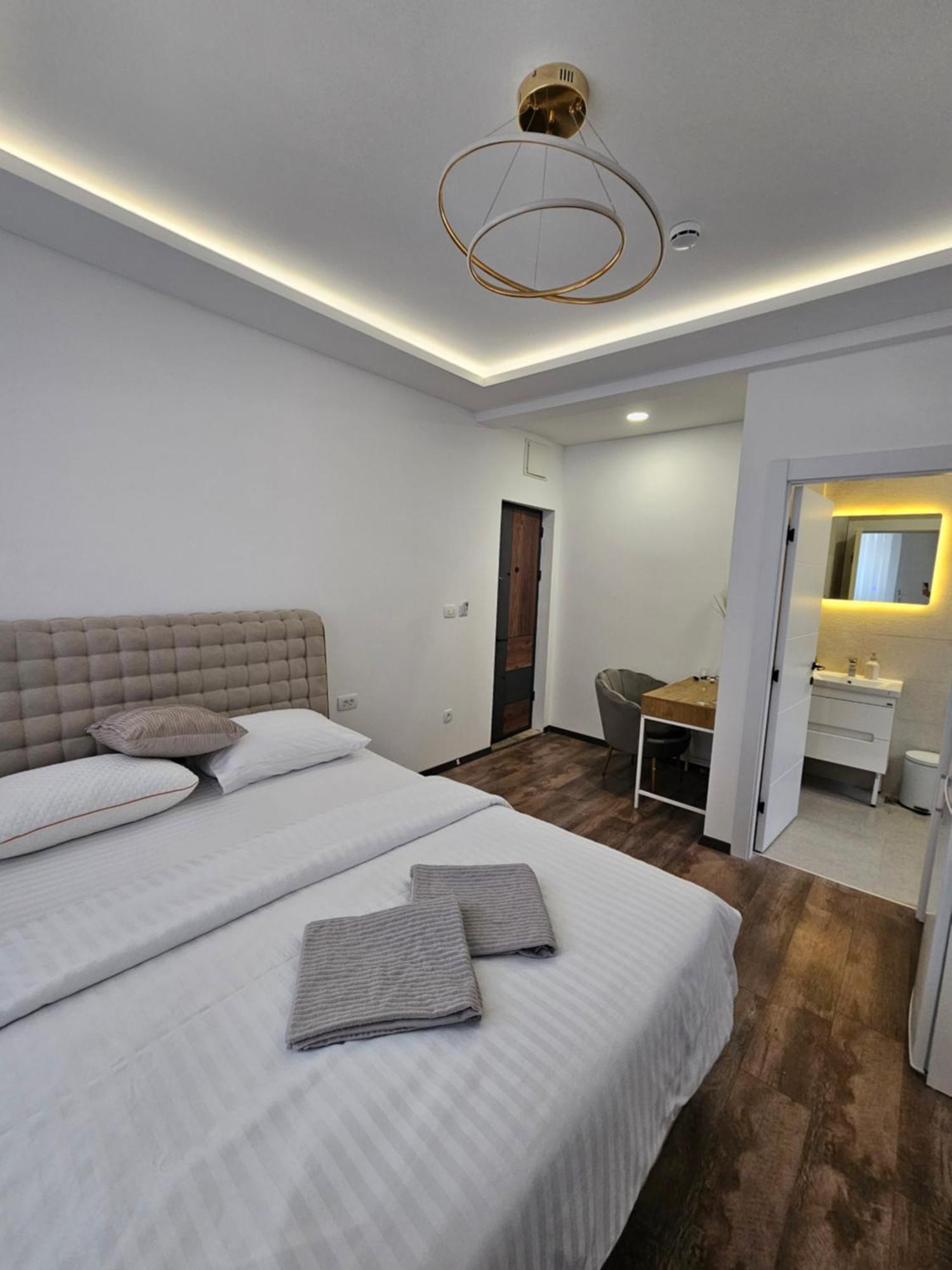 La Vida Apartments บุดวา ภายนอก รูปภาพ