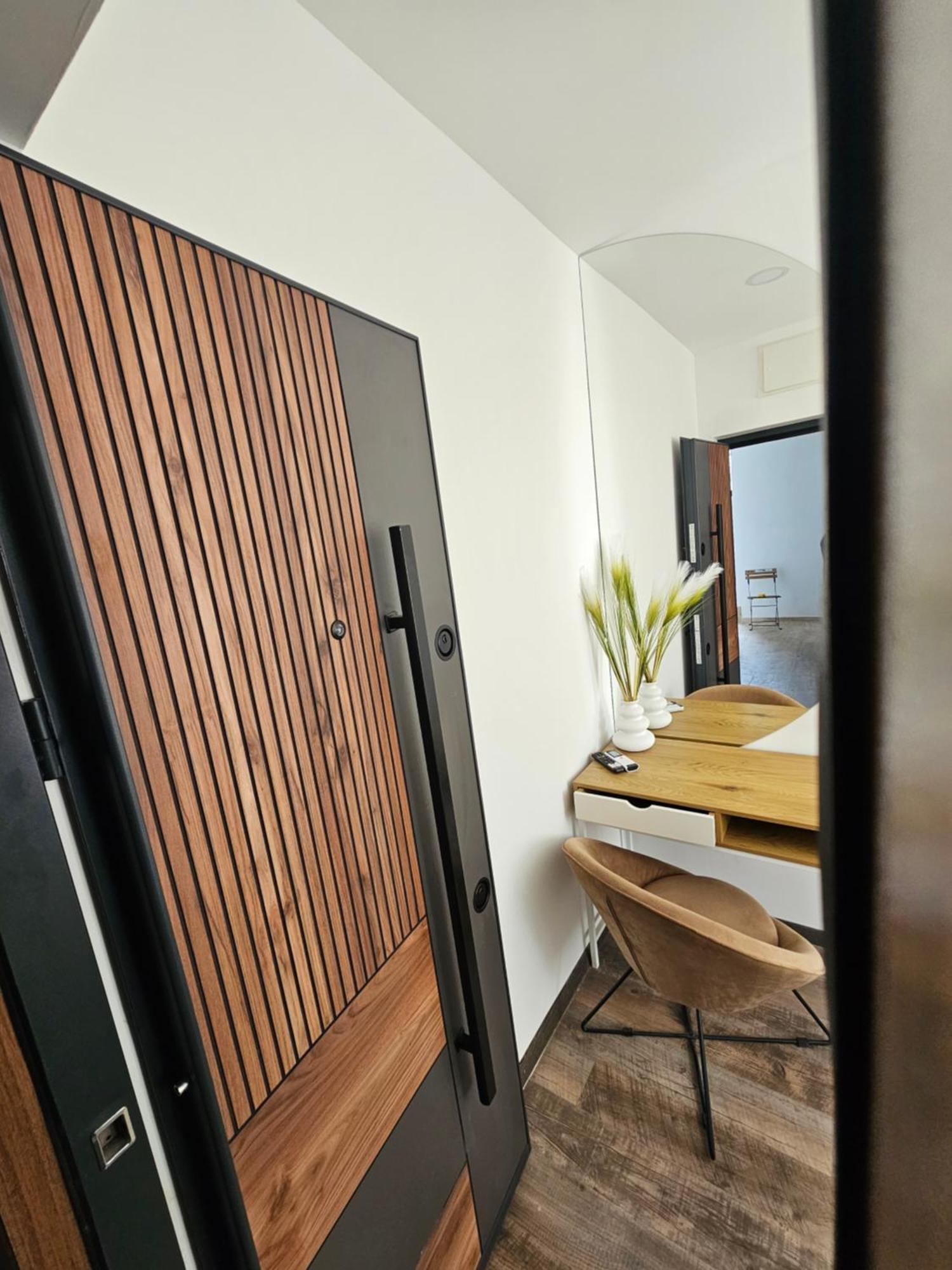 La Vida Apartments บุดวา ภายนอก รูปภาพ