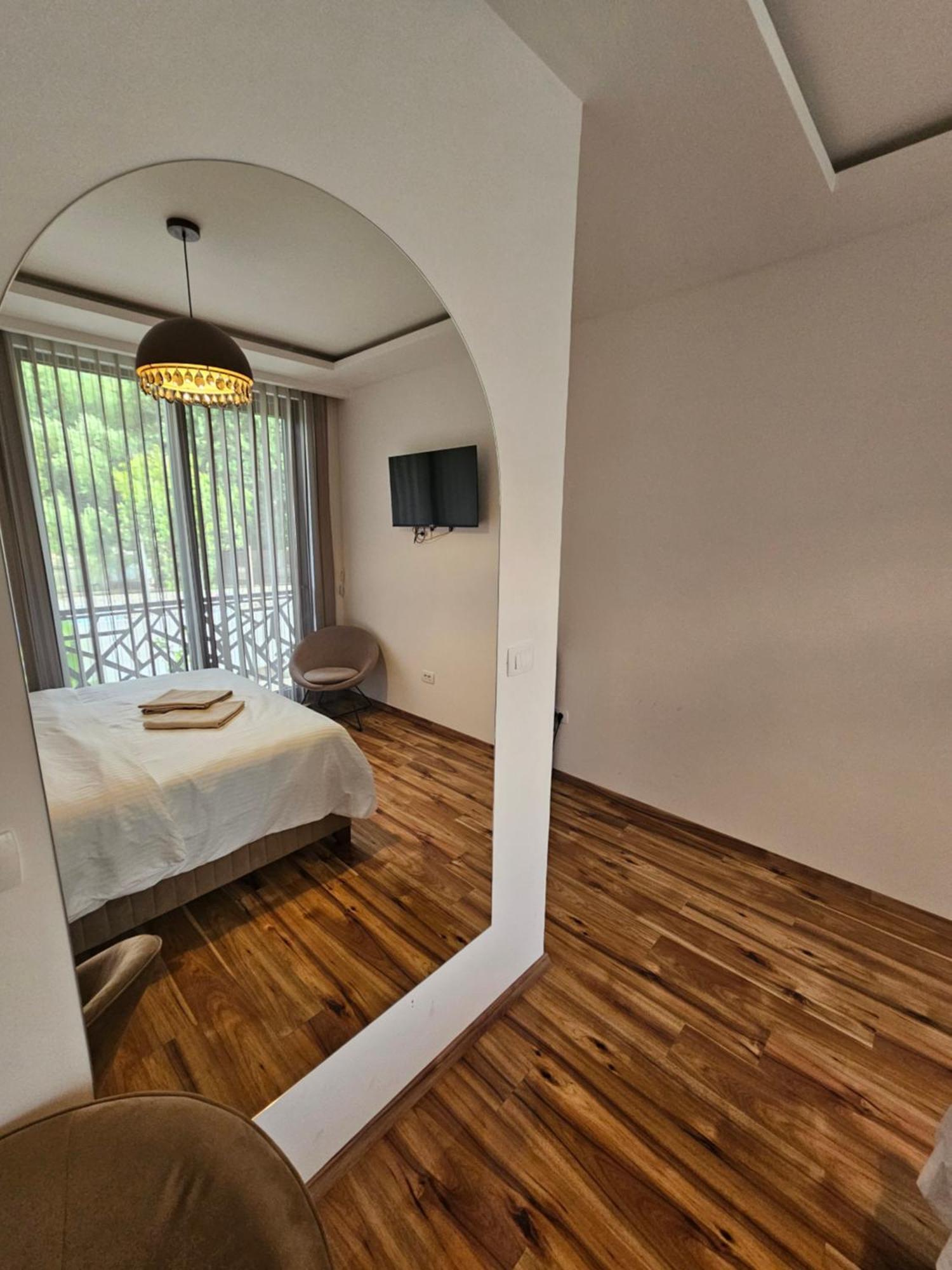 La Vida Apartments บุดวา ภายนอก รูปภาพ